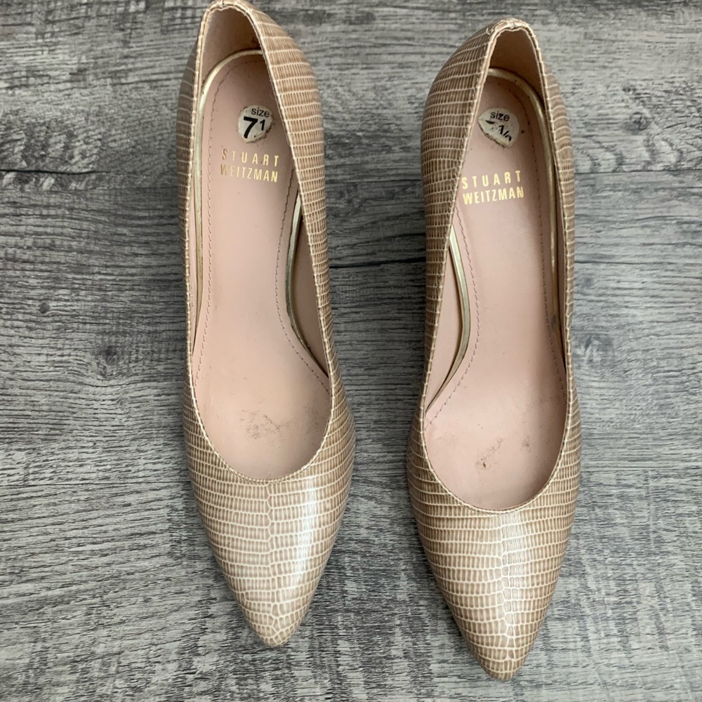 Stuart Weitzman Pumps